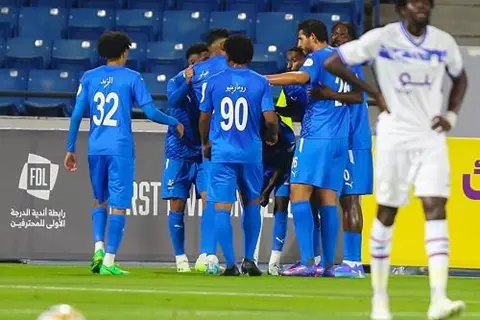 الصفقة السابعة.. نيوم يواصل تدعيماته الصيفية